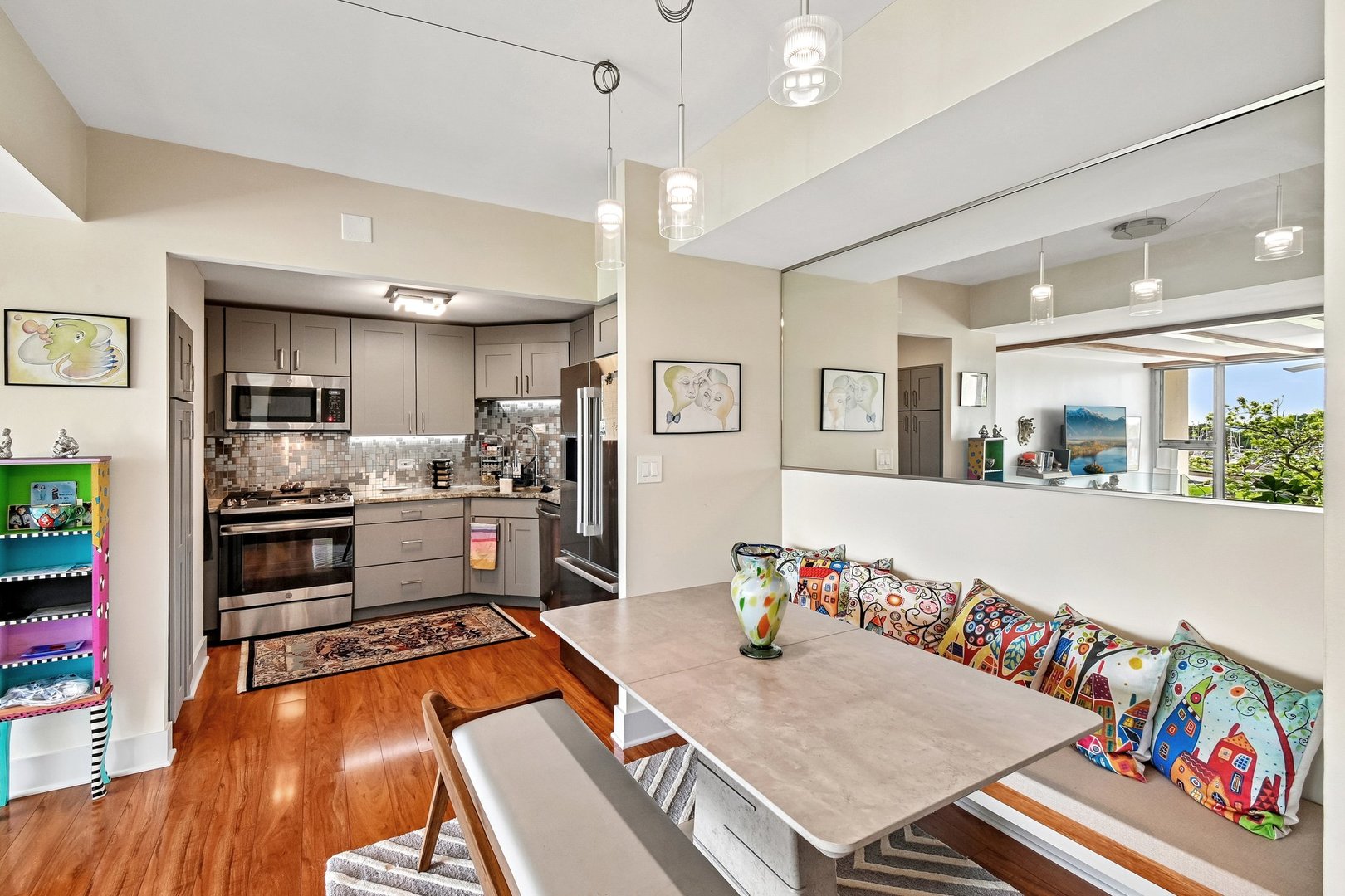 3200 N Lake Shore Drive 410 Property Photo 7