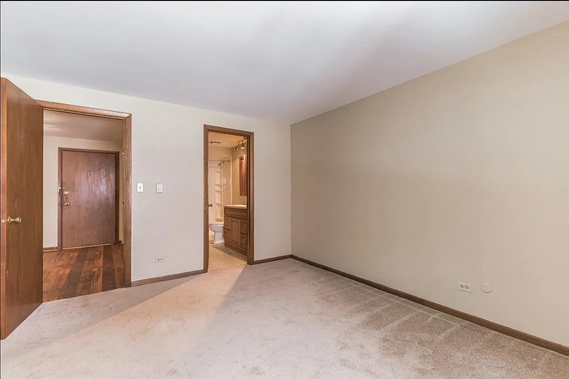 2325 N Neva Avenue 104b Property Photo 11