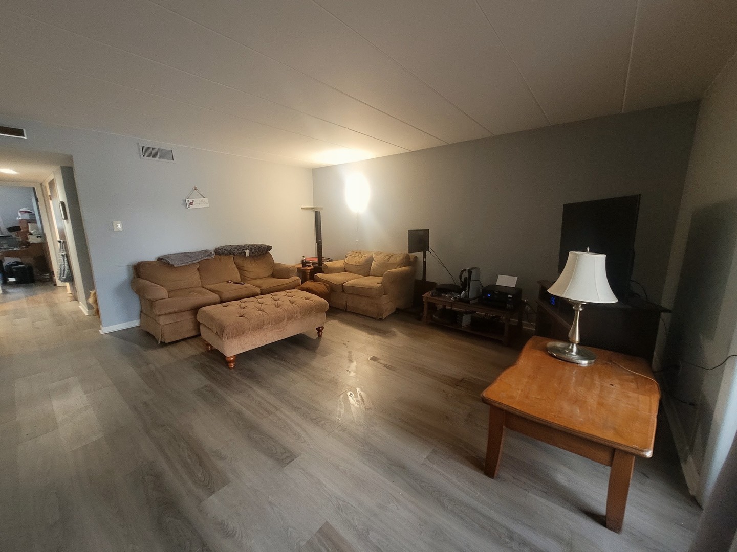 12825 S Kenneth Avenue D2 Property Photo 4