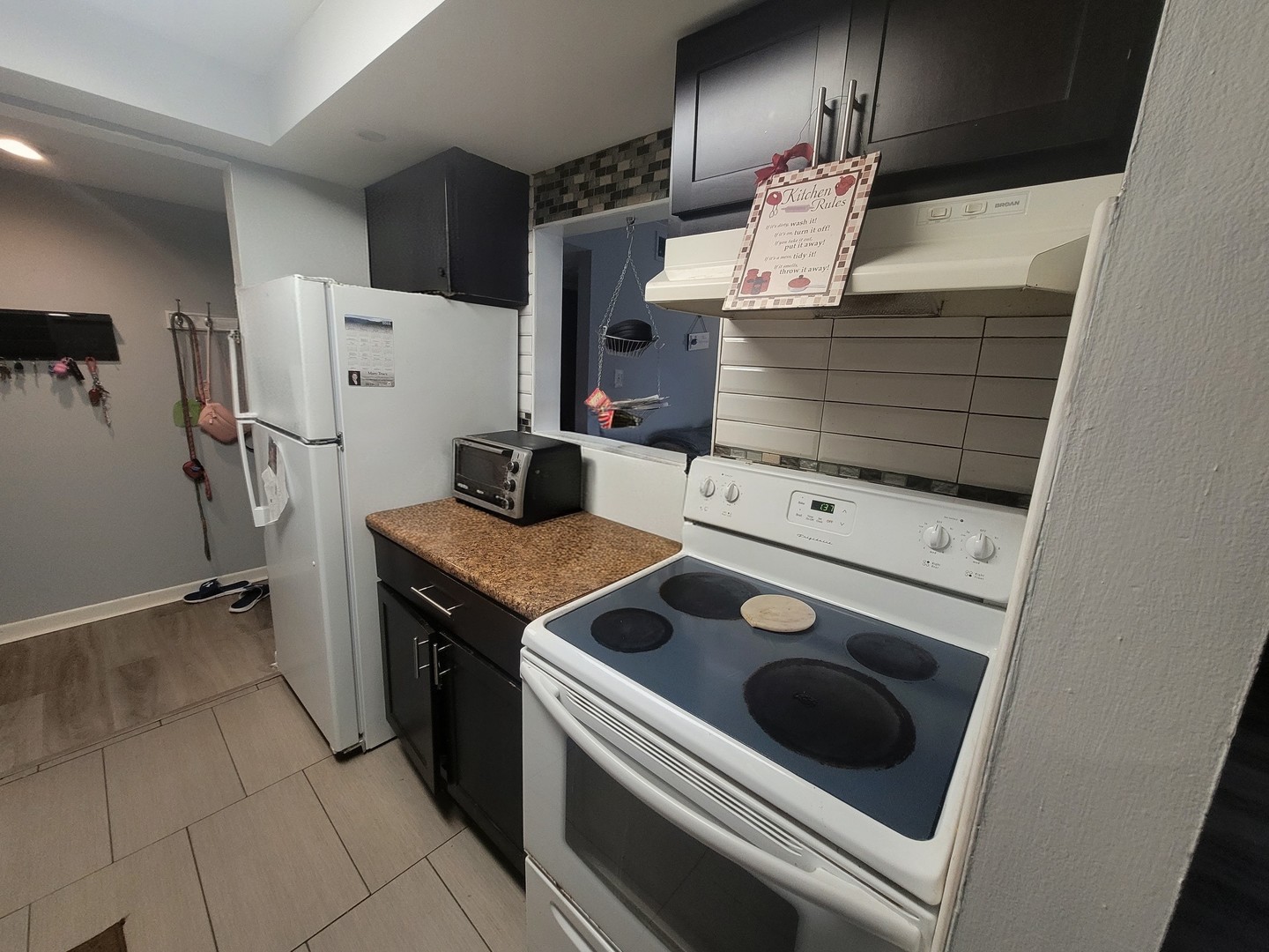 12825 S Kenneth Avenue D2 Property Photo 6