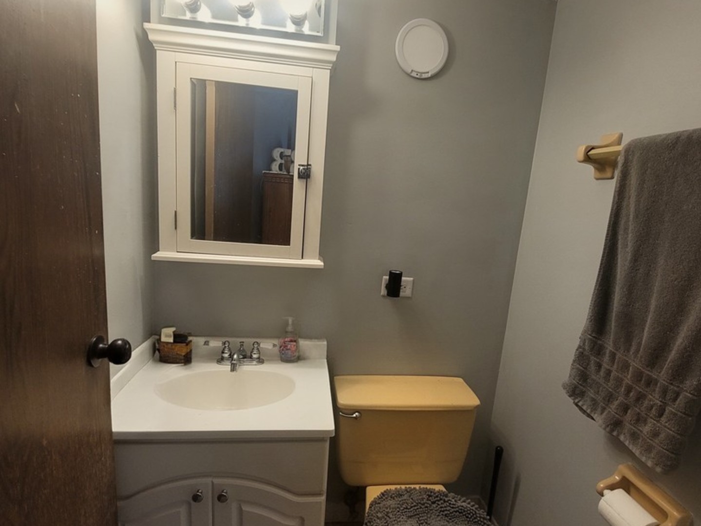12825 S Kenneth Avenue D2 Property Photo 12