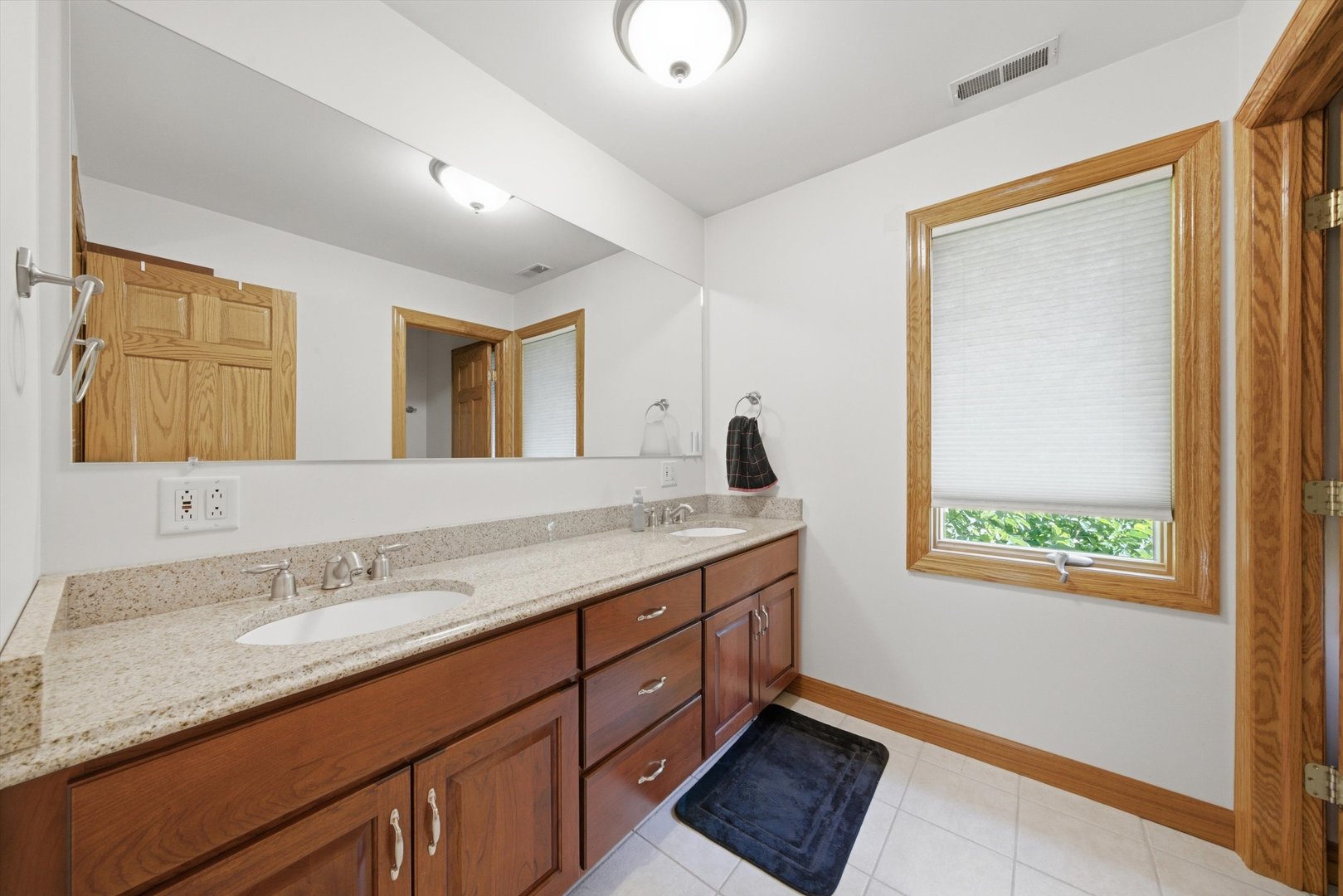 11555 S Elbridge Avenue Property Photo 15