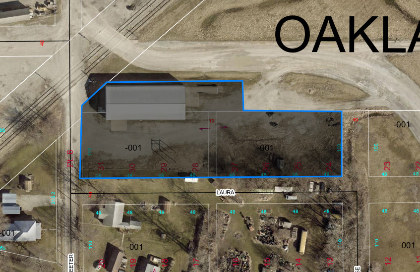 405 S Teeter Street Property Photo 6