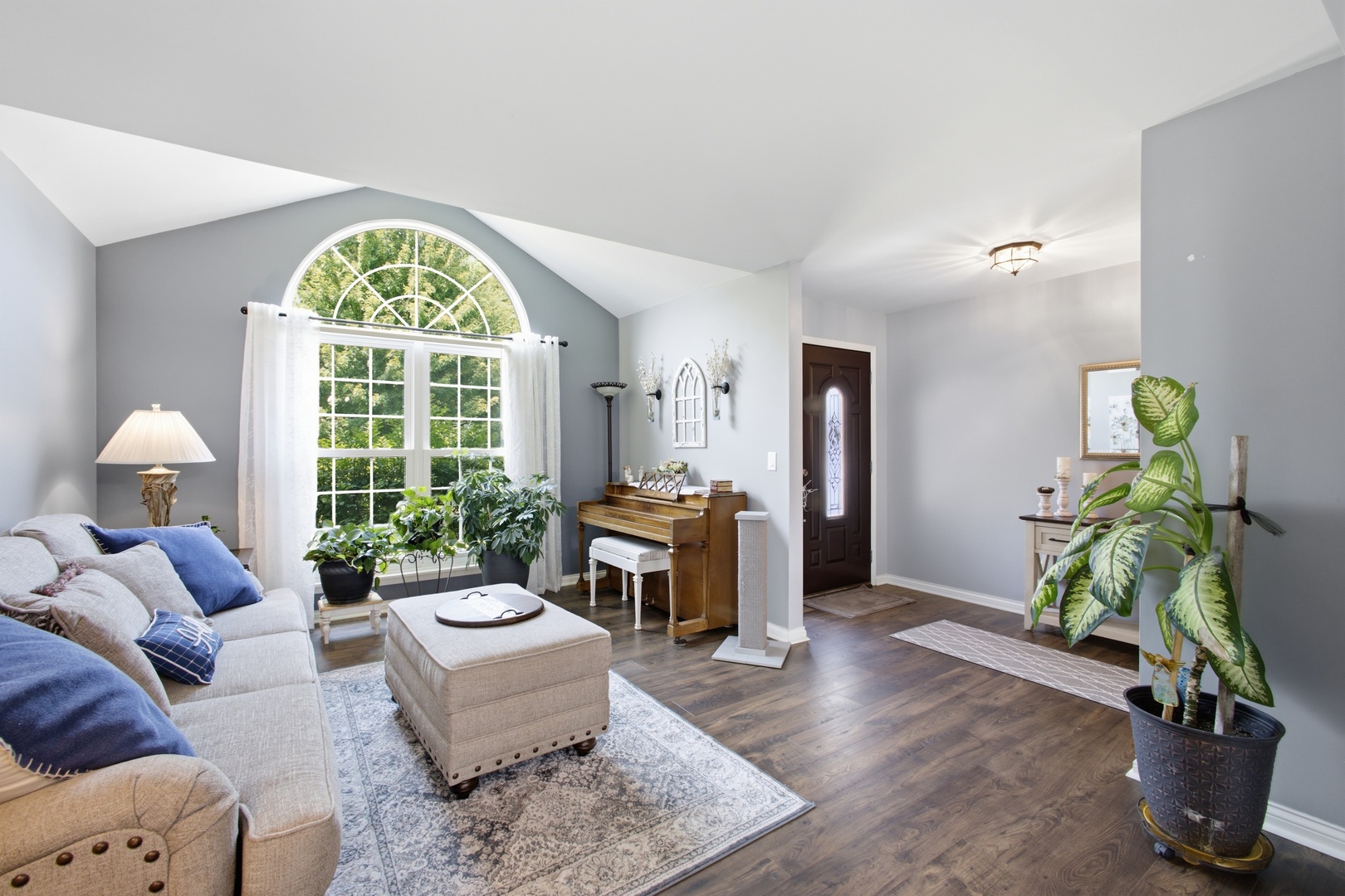 1904 Maple Glen Drive Property Photo 14
