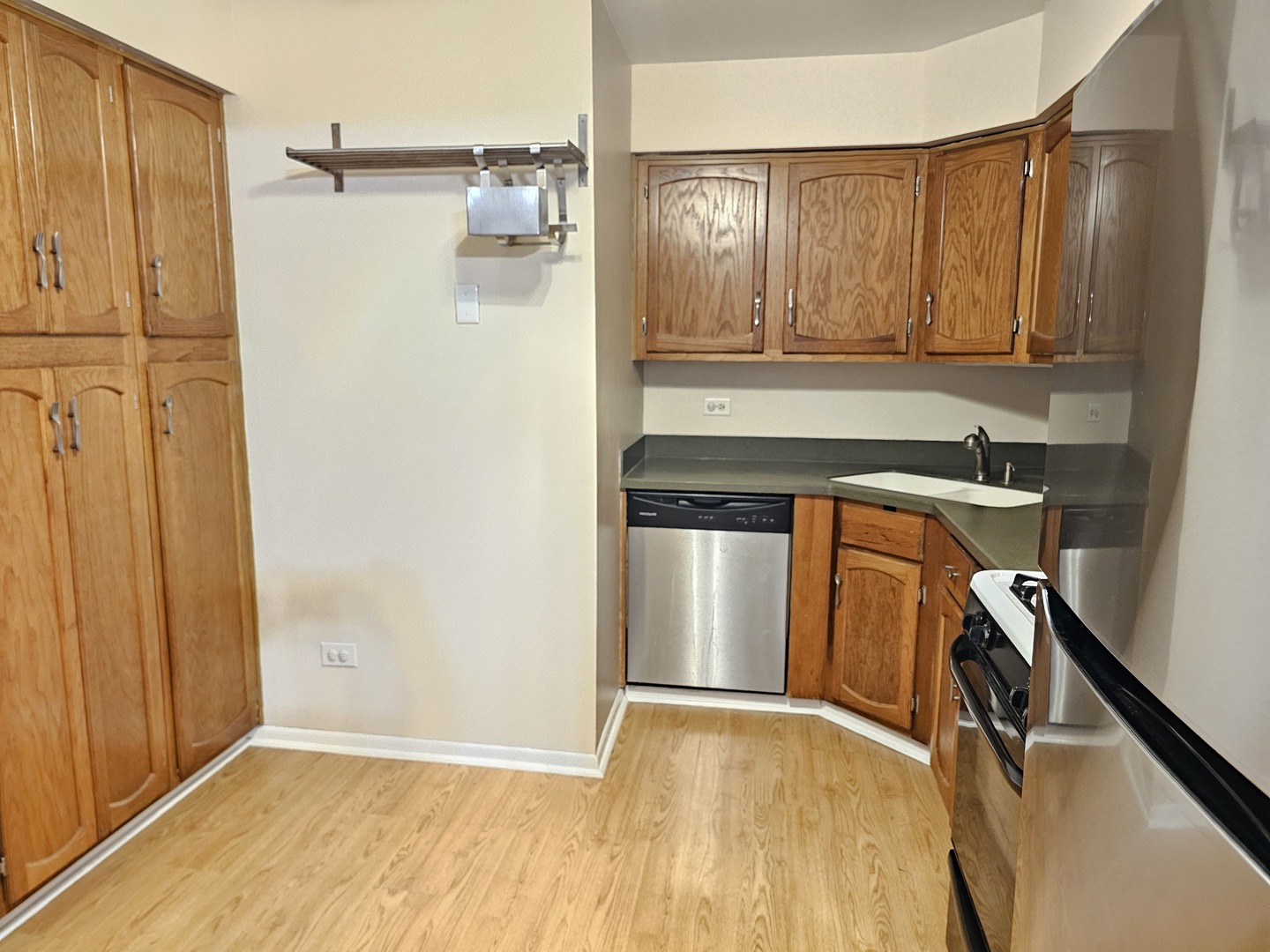 11 Crestview Lane 10 Property Photo 5