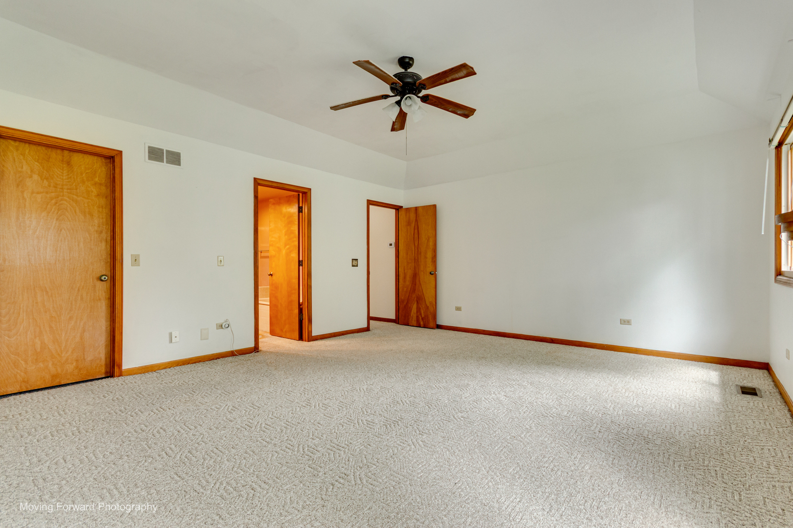 69 N Lambert Road Property Photo 14