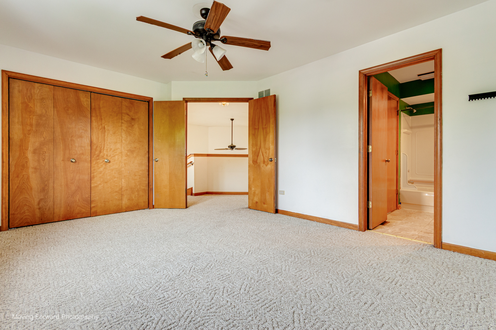 69 N Lambert Road Property Photo 16