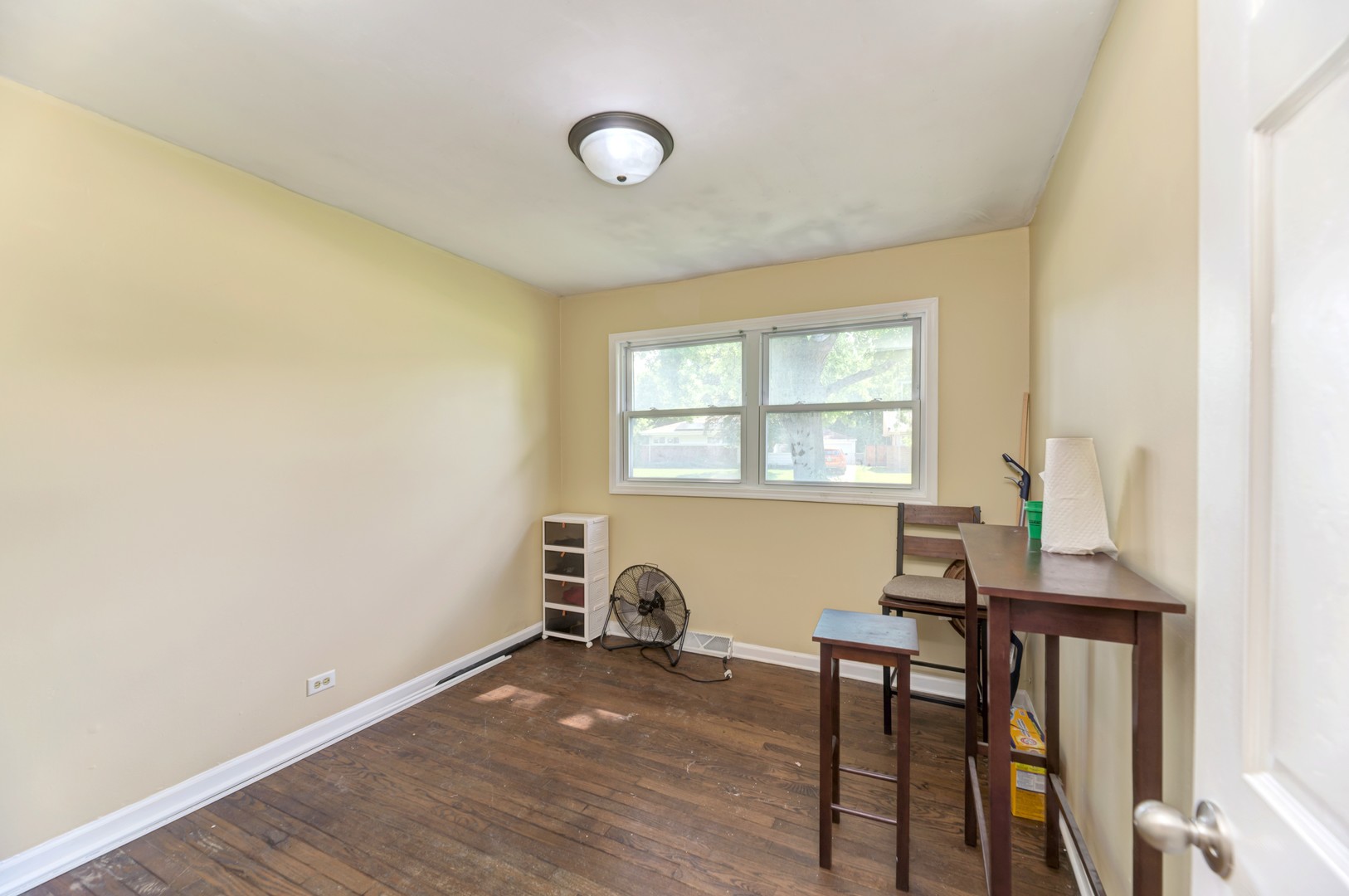 16100 Circle Drive Property Photo 9