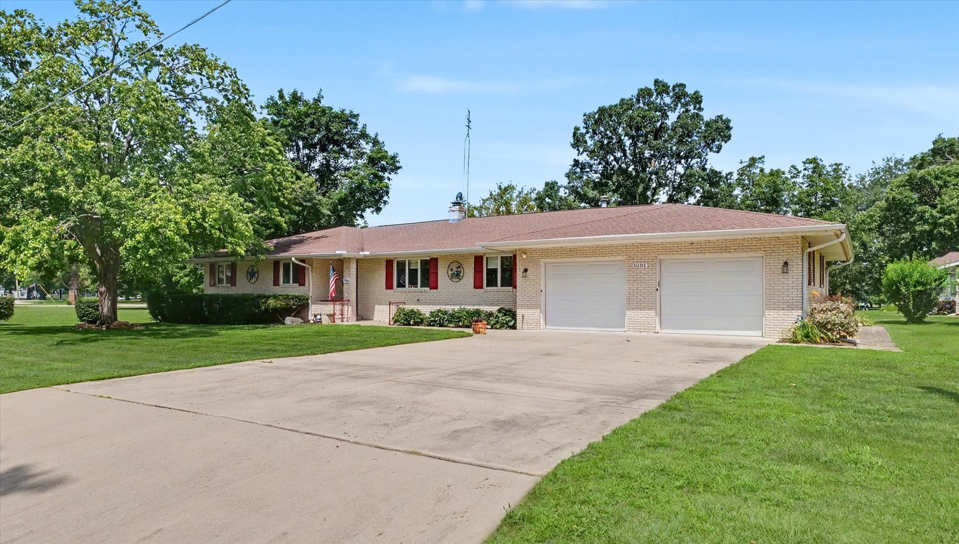 12710947 Property Photo 1