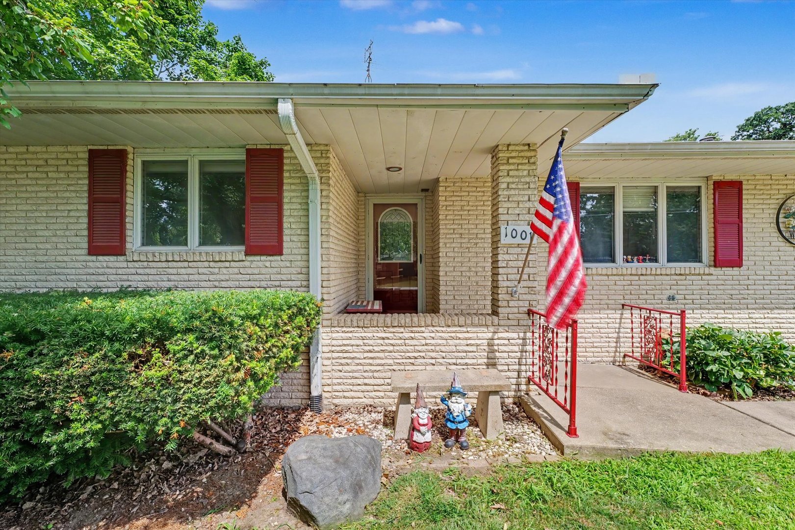12710947 Property Photo 4