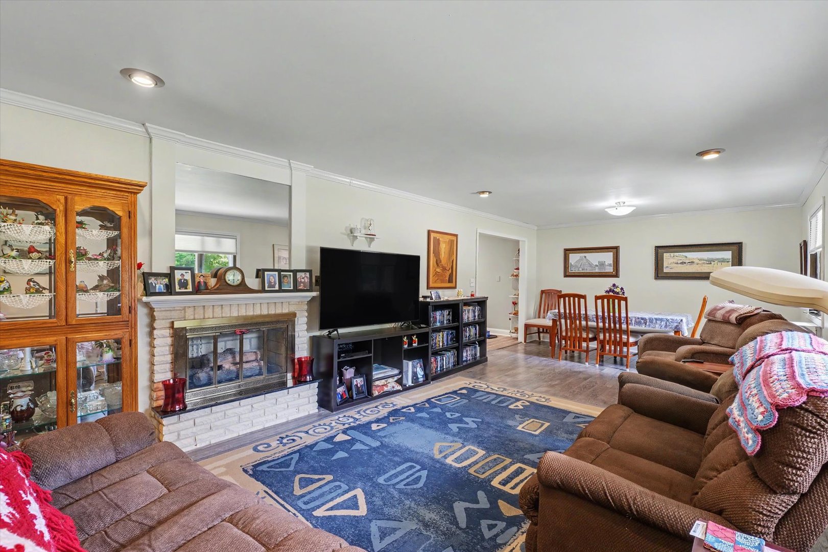 12710947 Property Photo 7