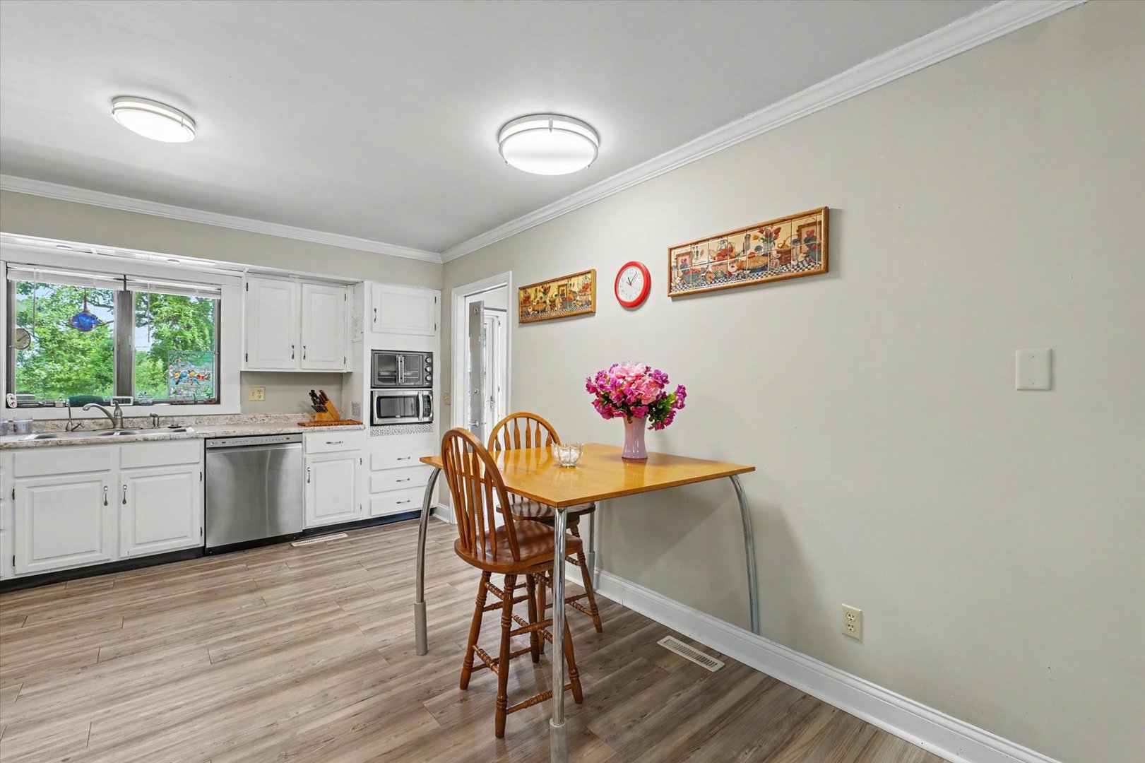 12710947 Property Photo 13