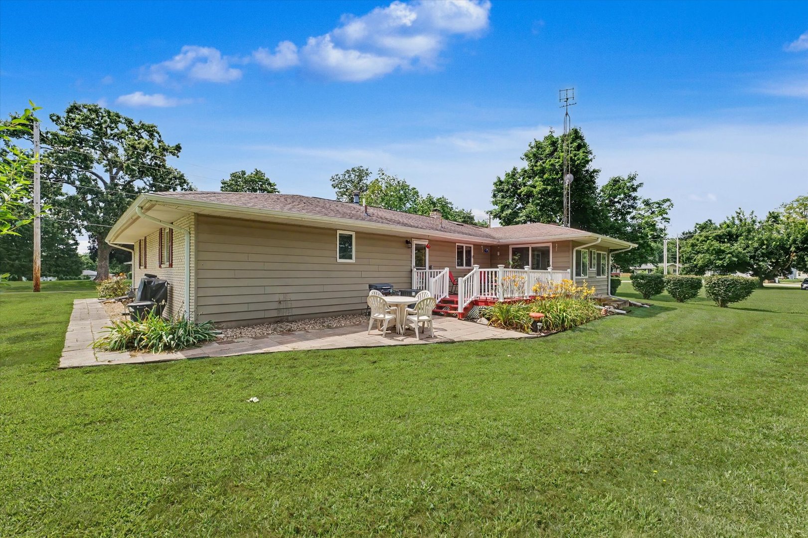 12710947 Property Photo 38