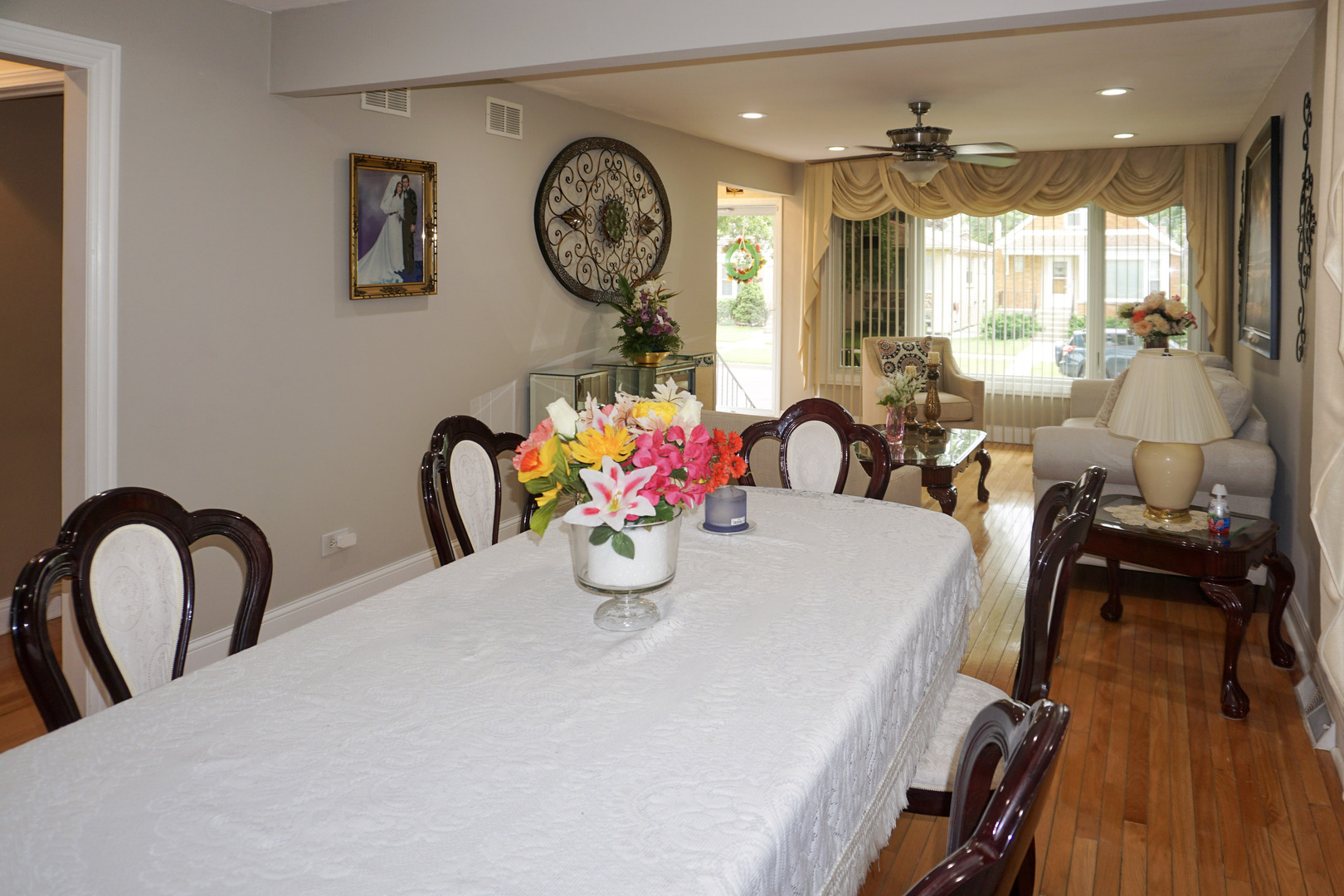 3318 N Page Avenue Property Photo 5