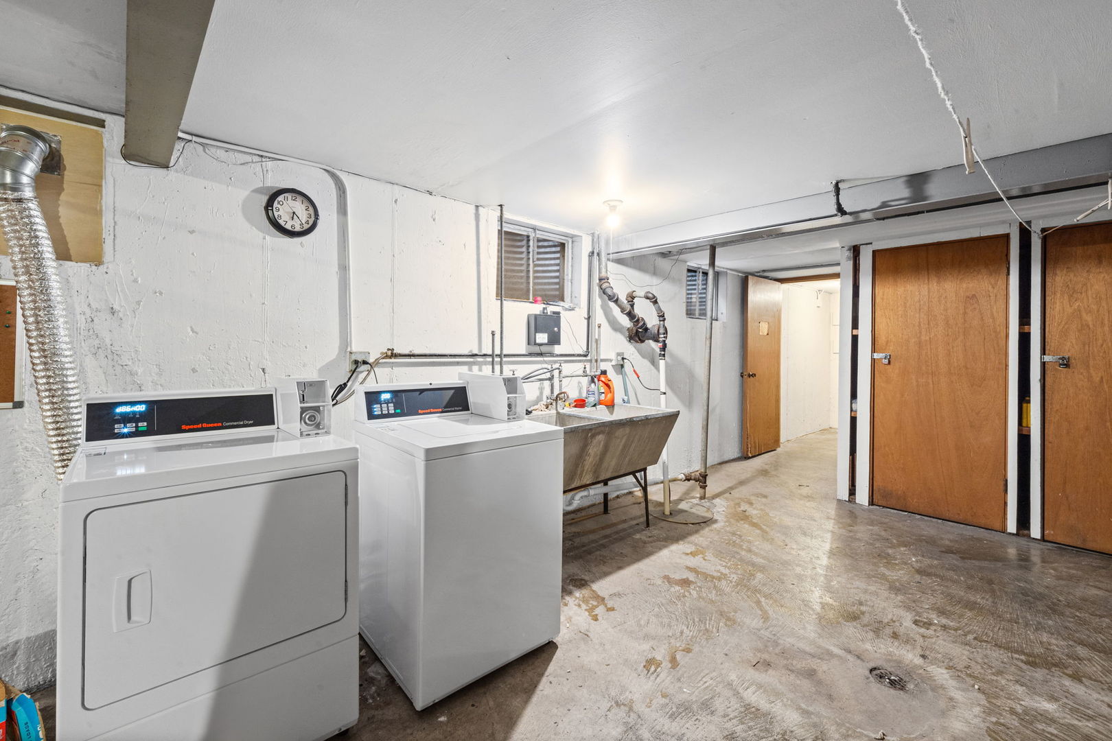 6811 N Olmsted Avenue 205 Property Photo 23