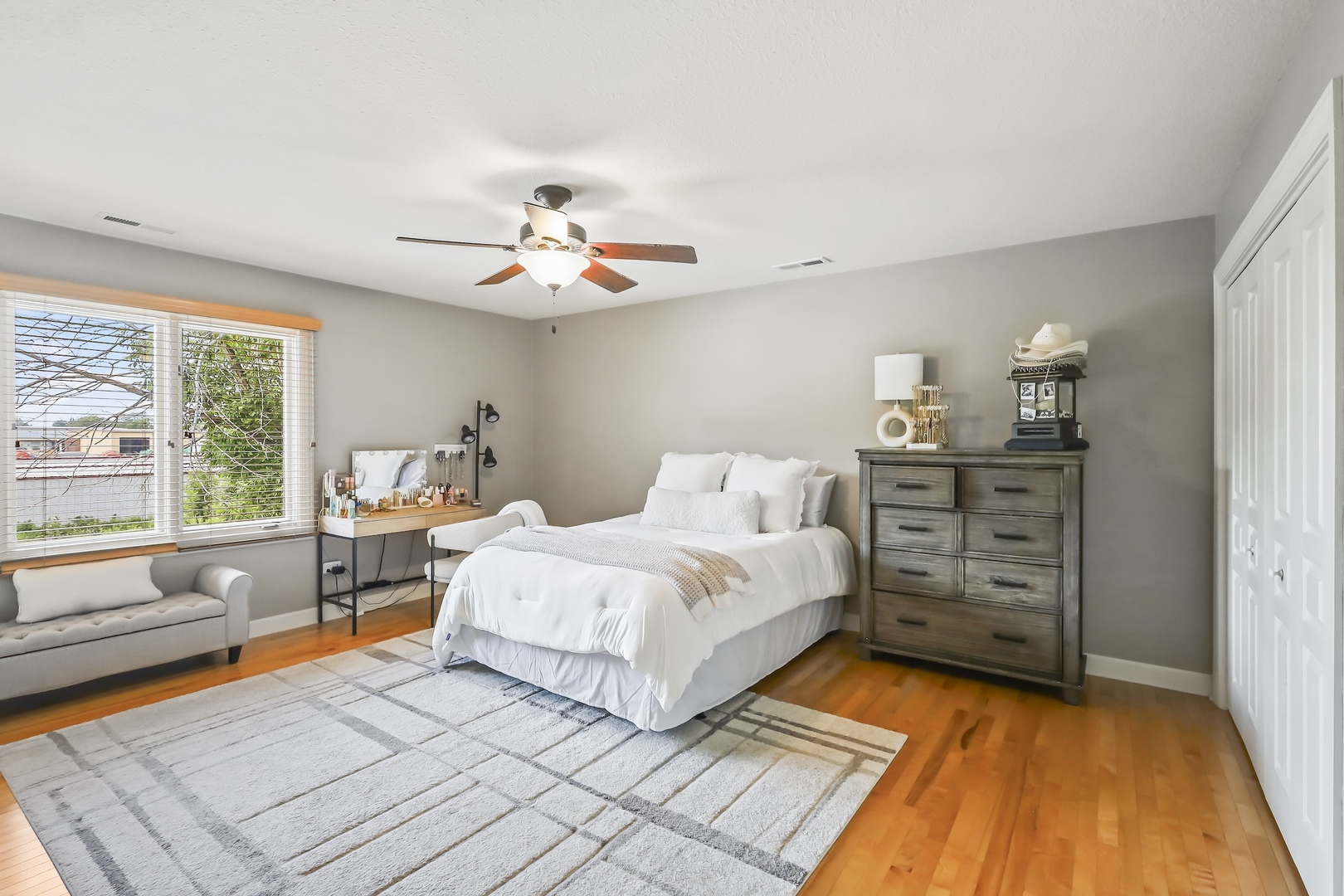 727 S Raven Road Property Photo 19