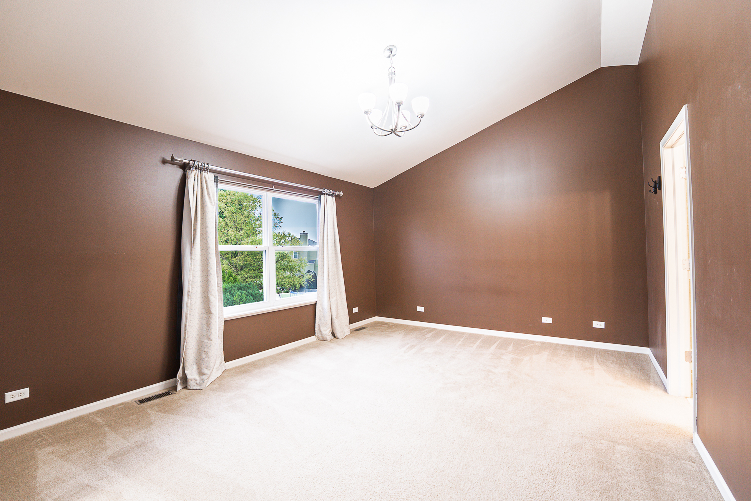 3183 Venetian Way Property Photo 12