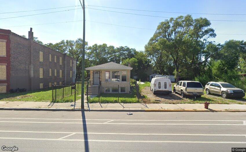 6526 S Damen Avenue Property Photo 1