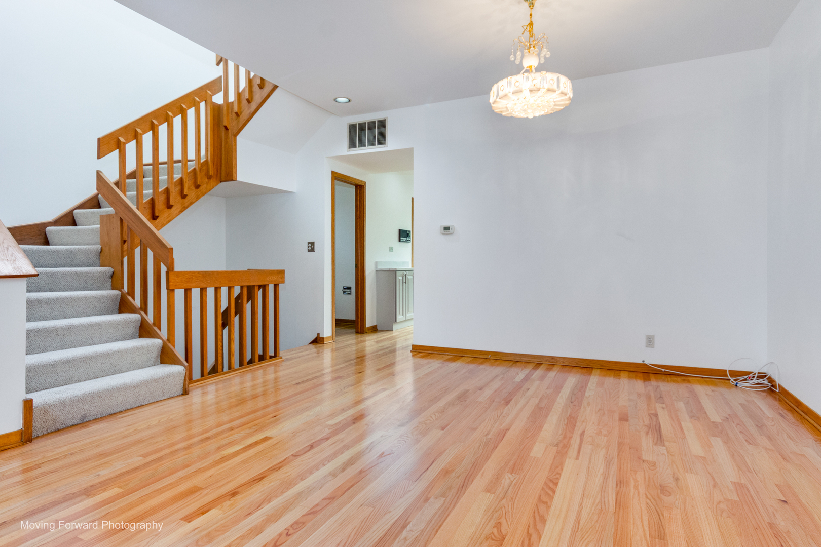 614 S Laflin Street C Property Photo 6