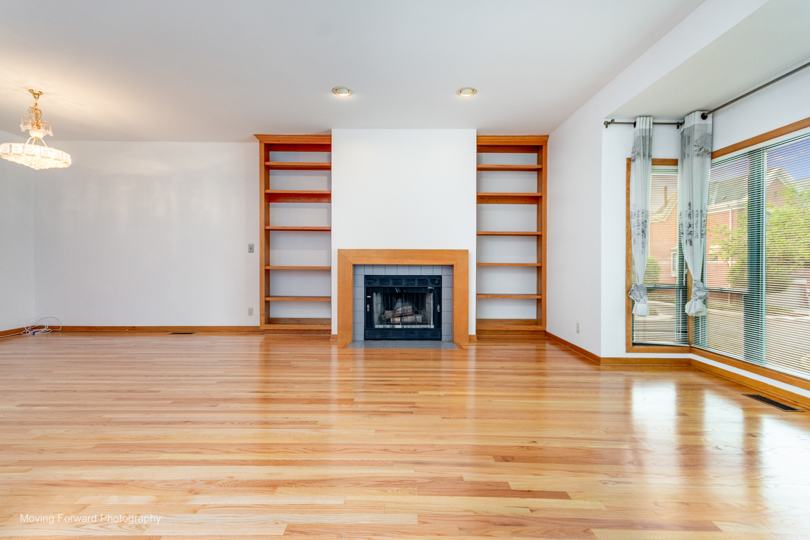 614 S Laflin Street C Property Photo 7