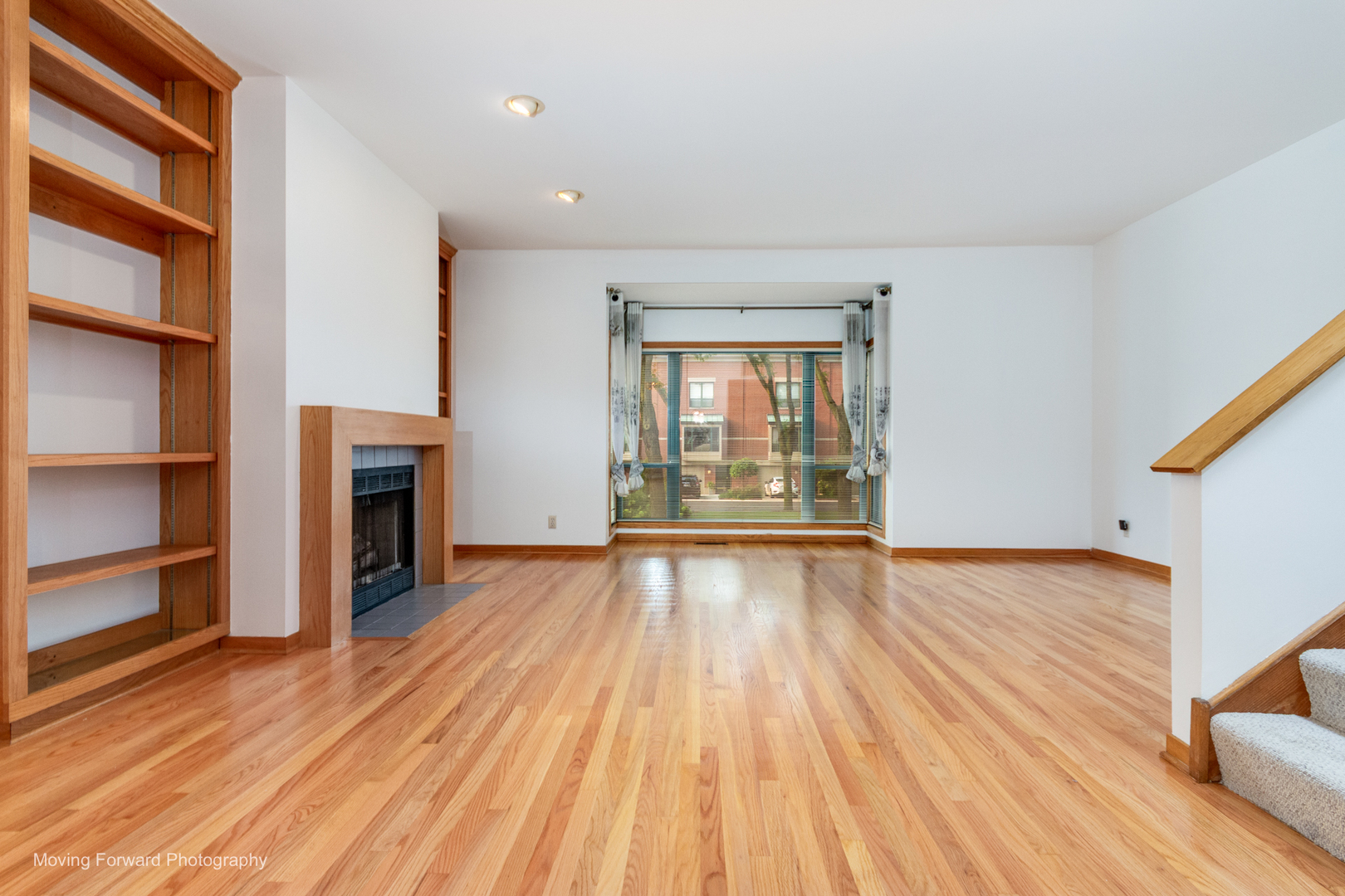 614 S Laflin Street C Property Photo 8