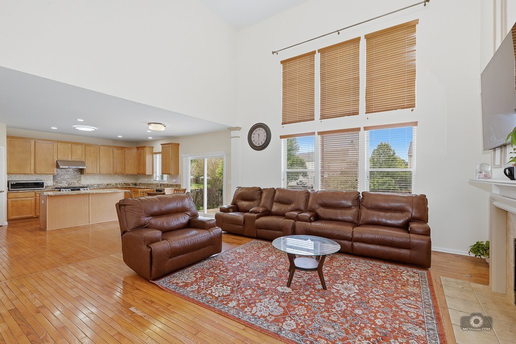 385 Marshall Ash Street Property Photo 8