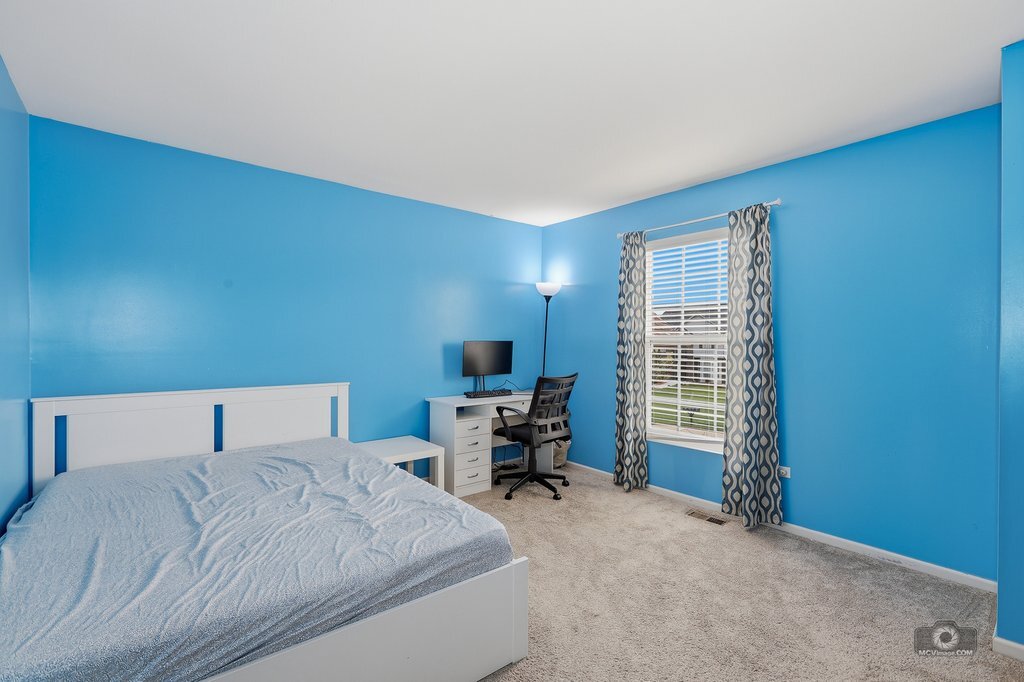 385 Marshall Ash Street Property Photo 18