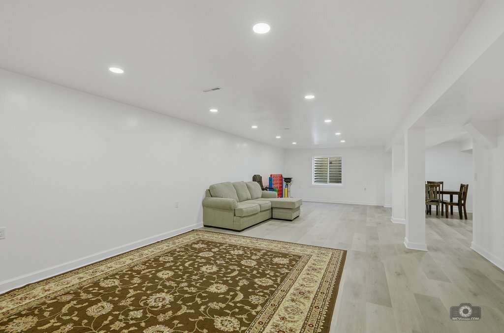 385 Marshall Ash Street Property Photo 26
