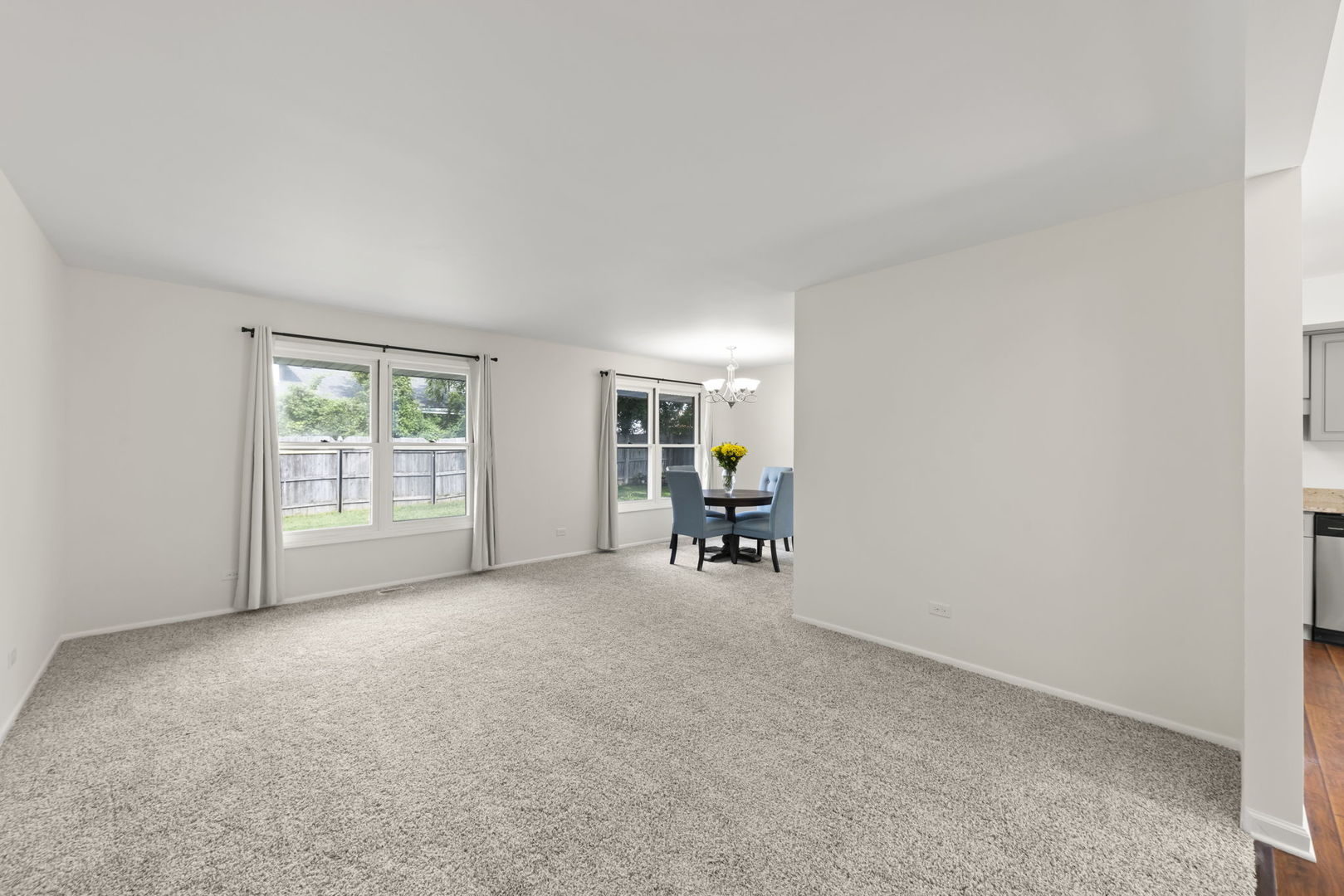 121 Newport Drive Property Photo 11