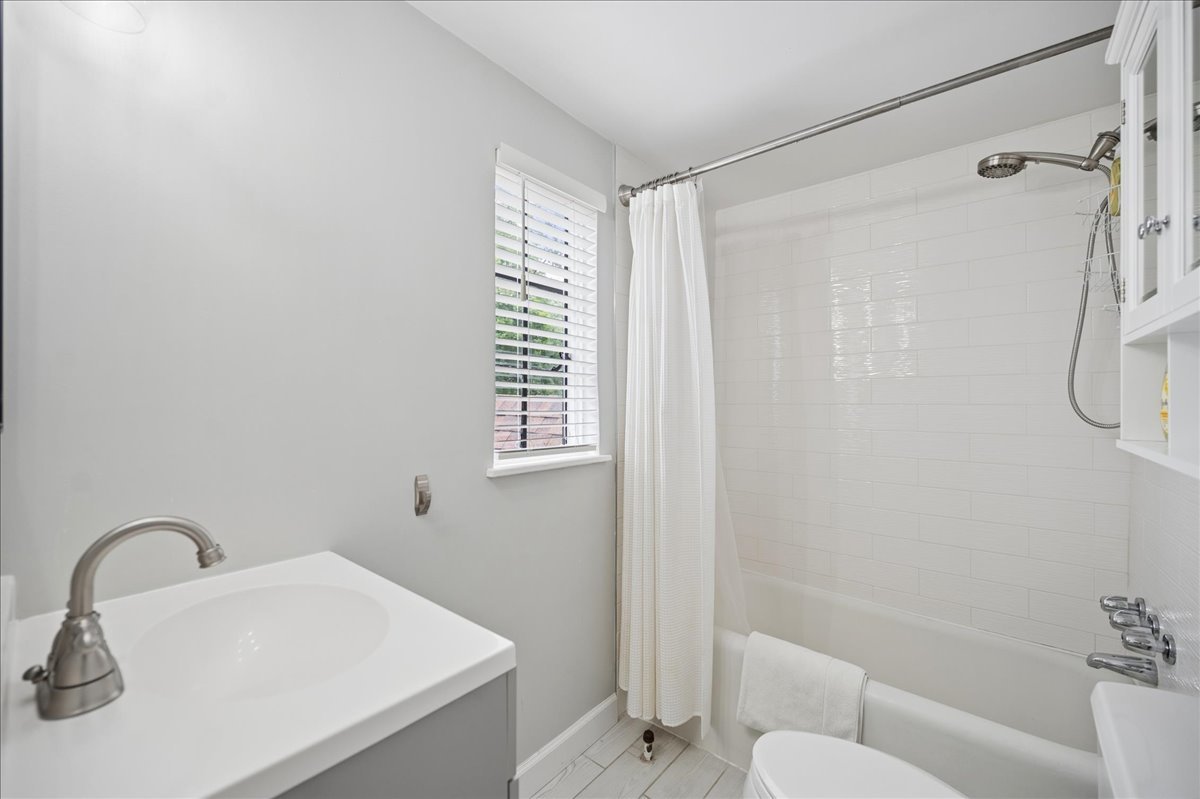 419 Provident Avenue Property Photo 20