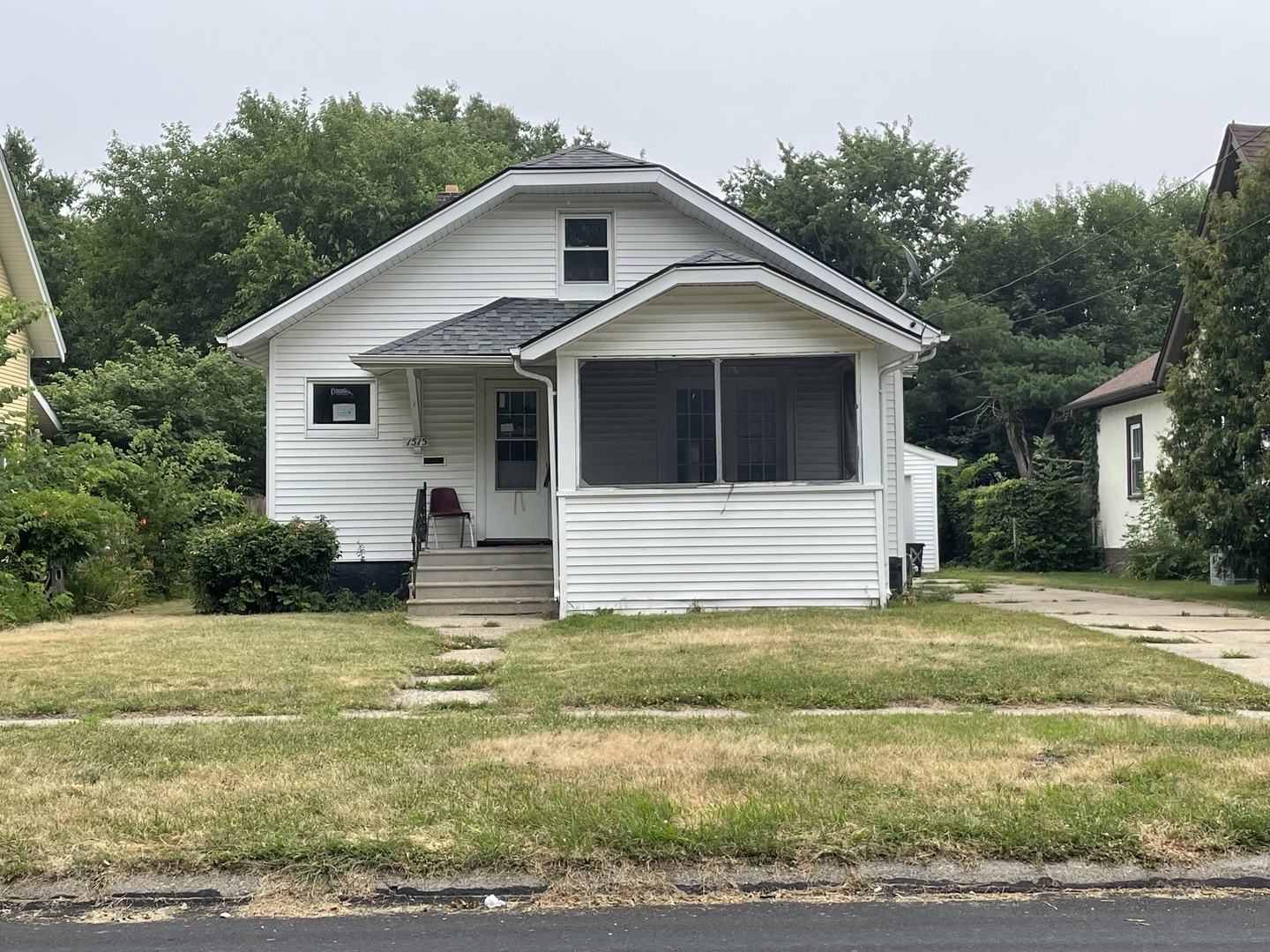 1515 BRUNER Street Property Photo 1