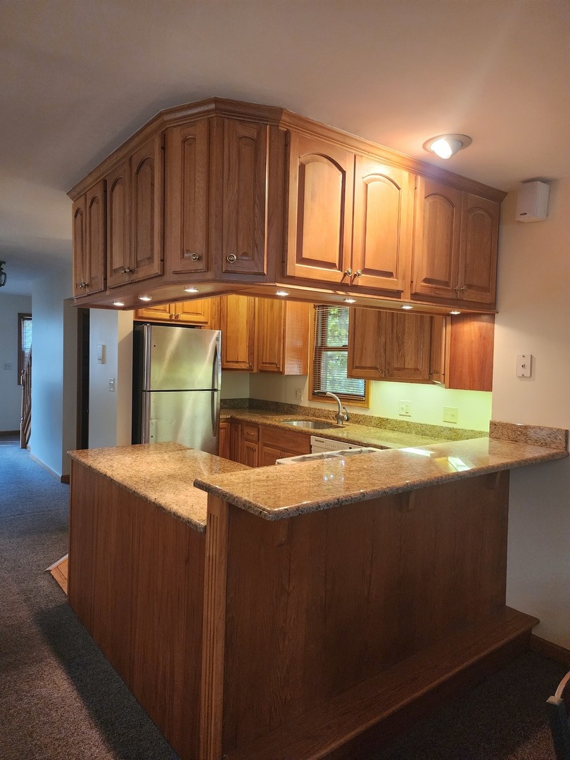 726 W 17th Street 2 Property Photo 6