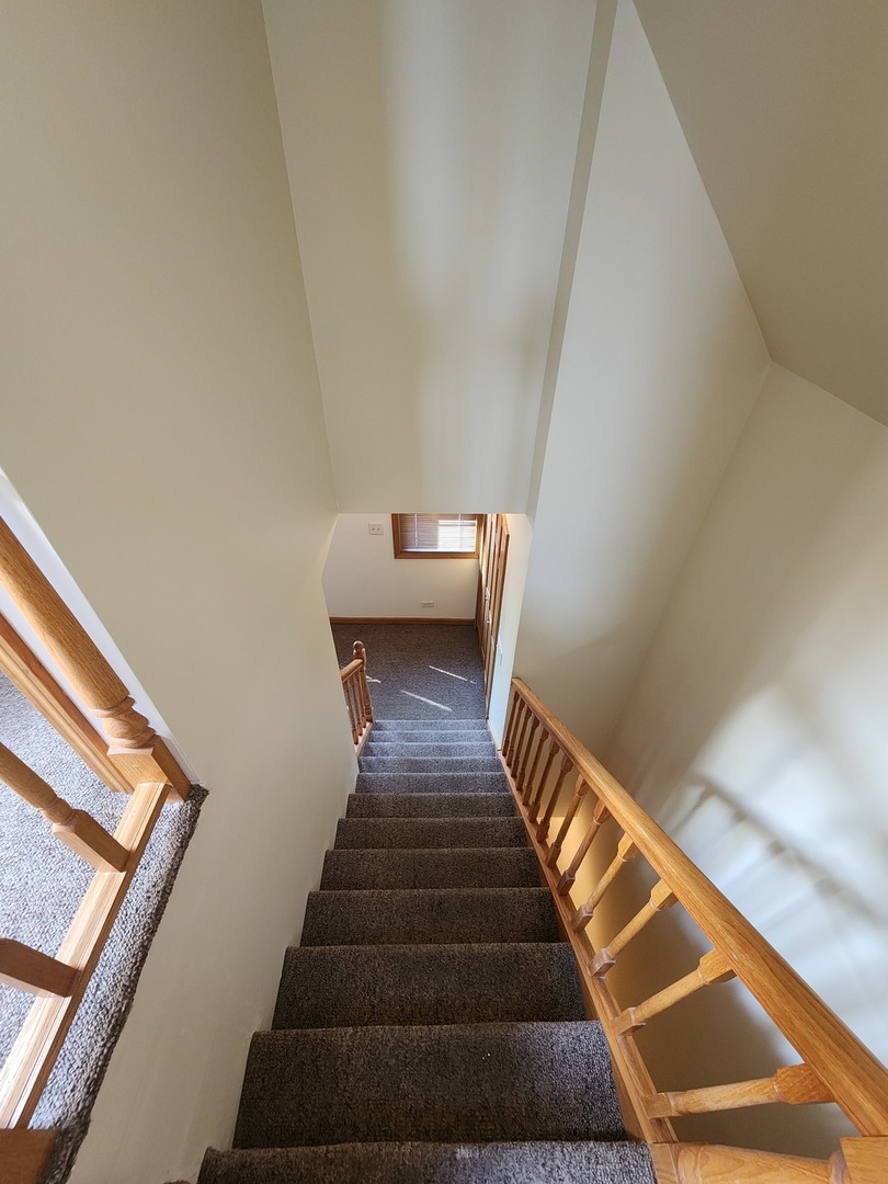 726 W 17th Street 2 Property Photo 9