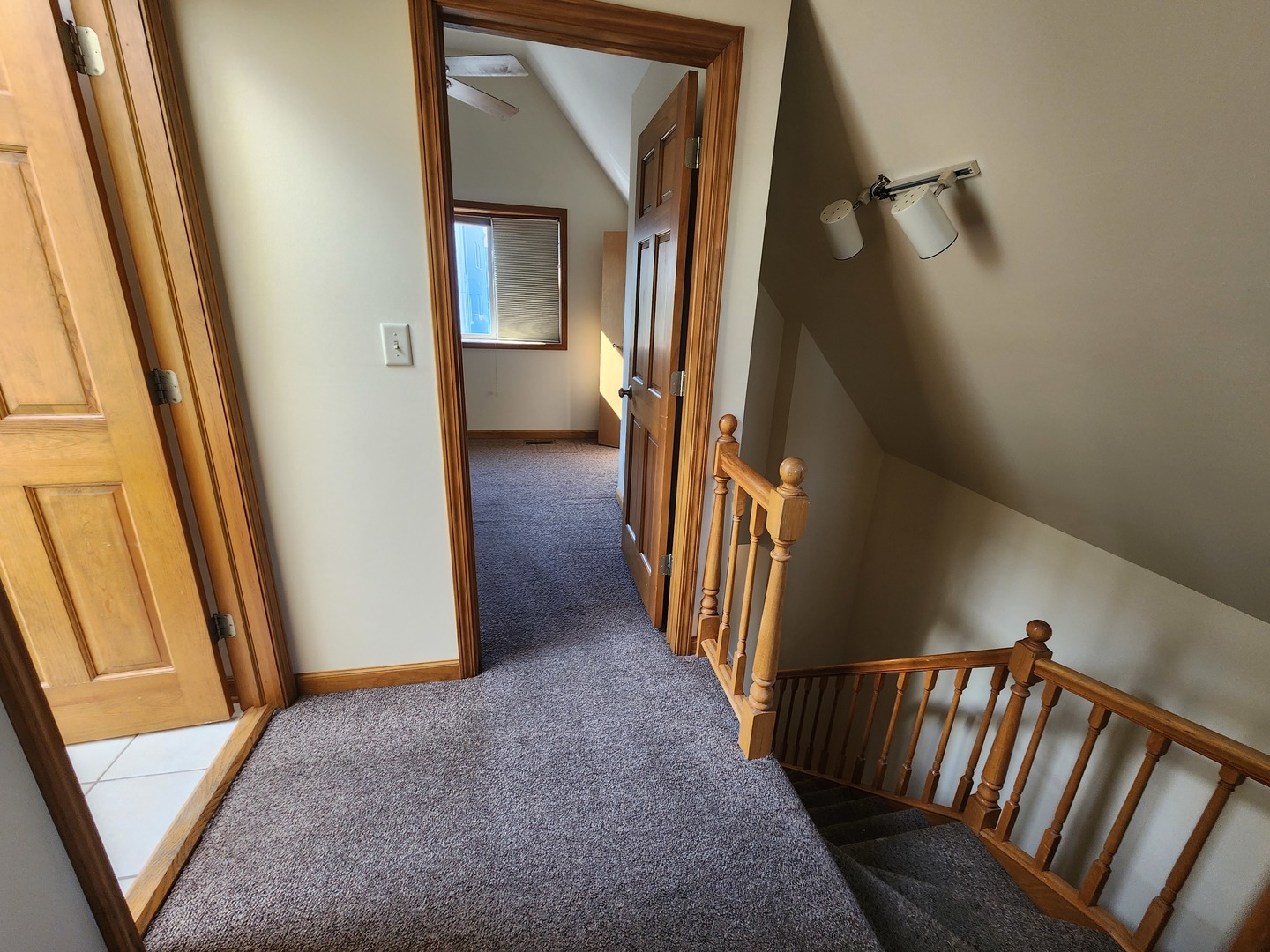 726 W 17th Street 2 Property Photo 15
