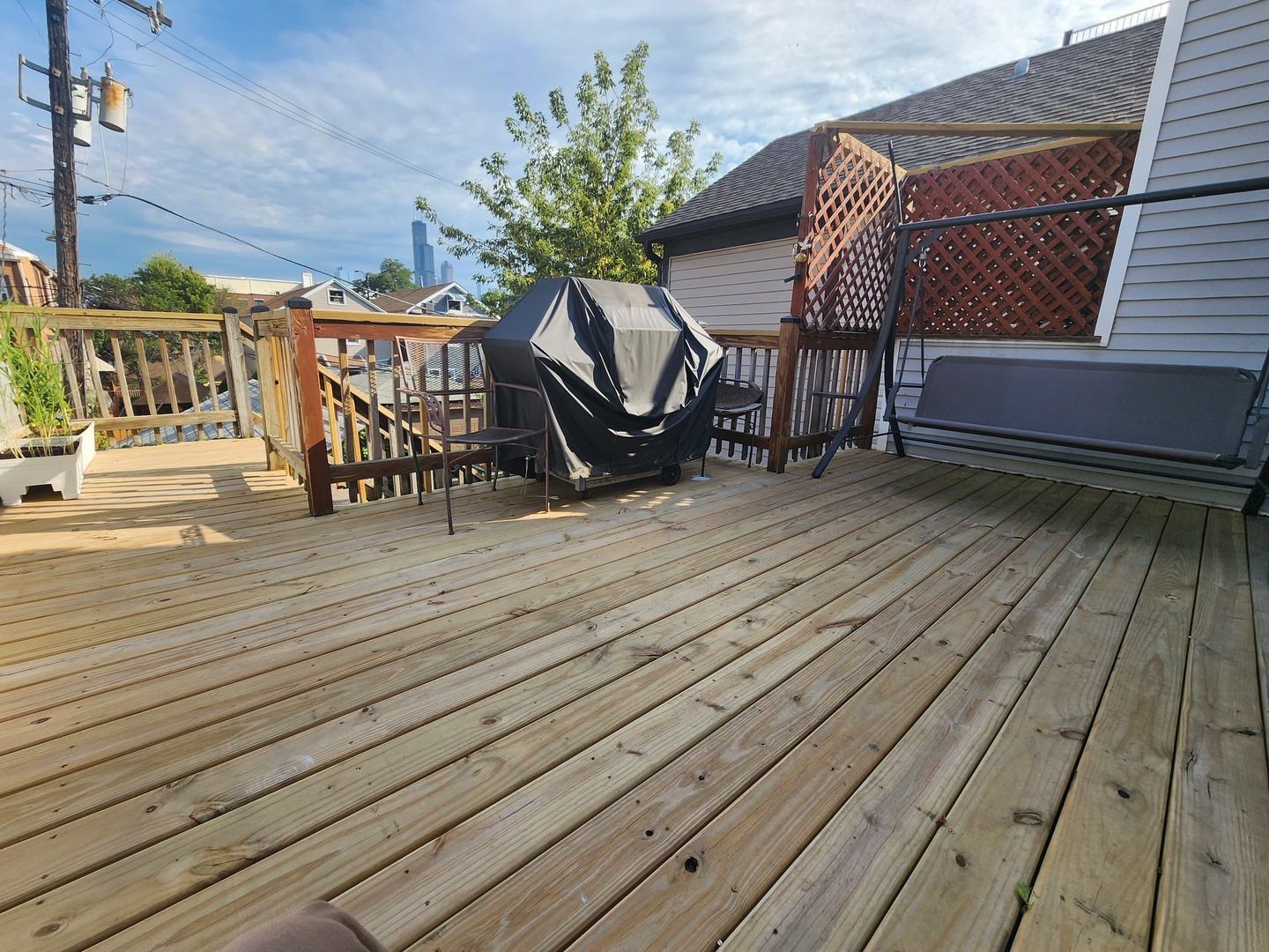 726 W 17th Street 2 Property Photo 24