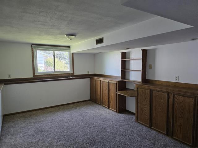 6984 Squaw Prairie Road Property Photo 2