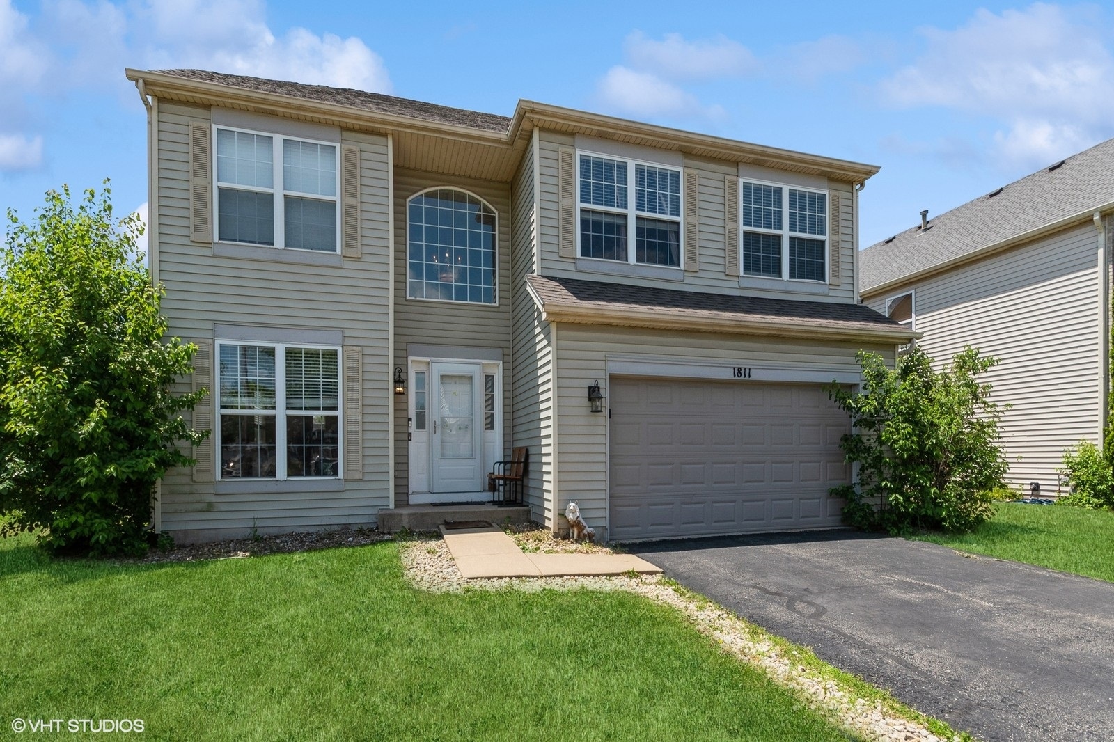 1811 Prairie Ridge Drive Property Photo 2