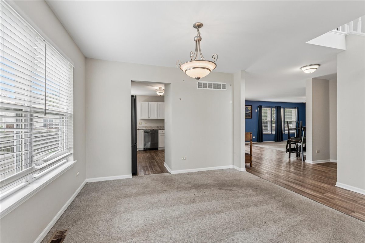 1811 Prairie Ridge Drive Property Photo 6