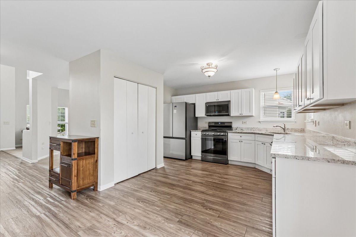 1811 Prairie Ridge Drive Property Photo 8