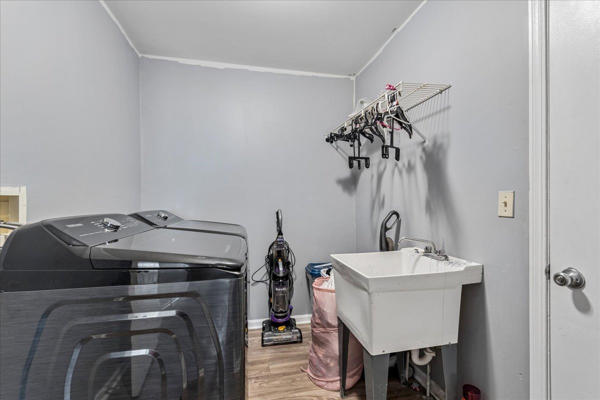 1811 Prairie Ridge Drive Property Photo 13