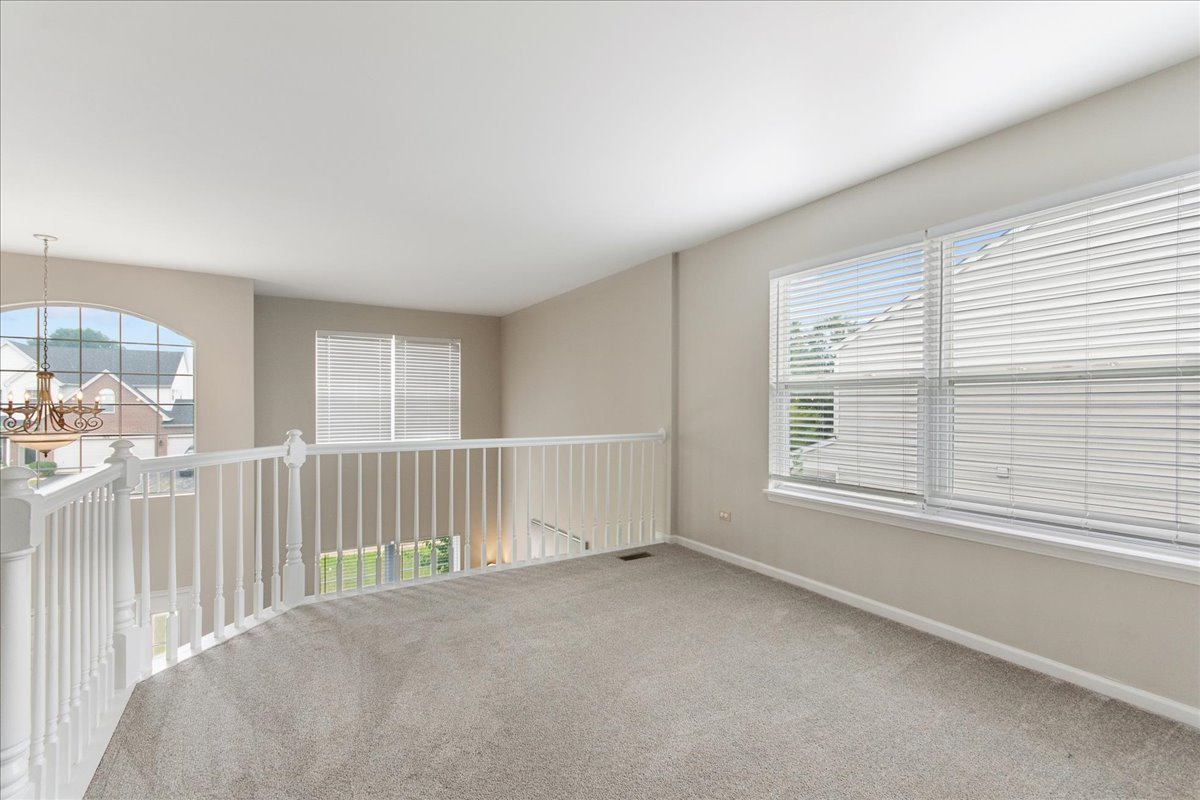 1811 Prairie Ridge Drive Property Photo 14