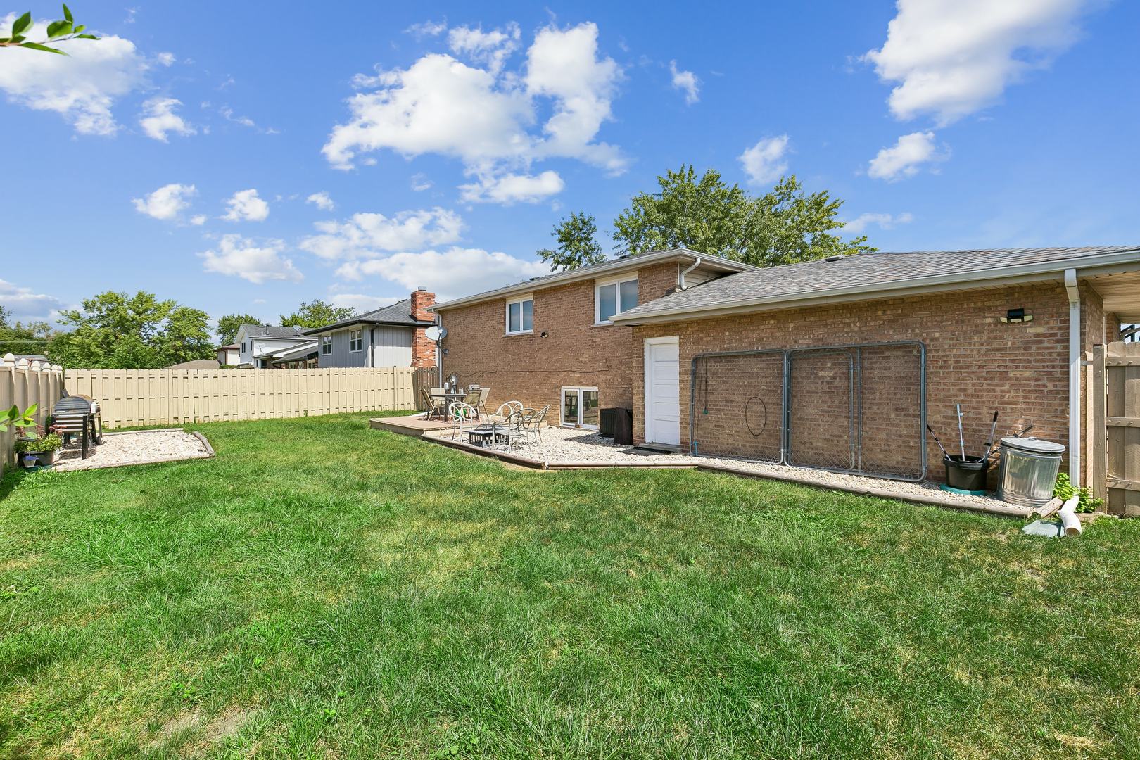 238 S Walnut Street Property Photo 19