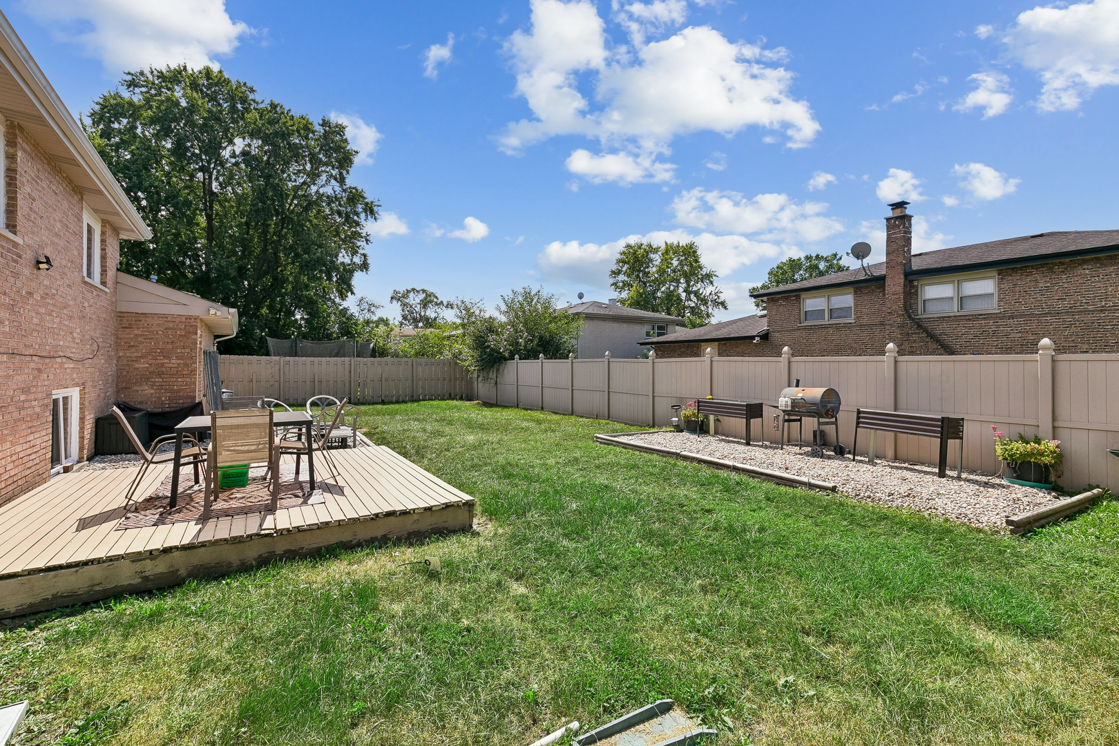 238 S Walnut Street Property Photo 20