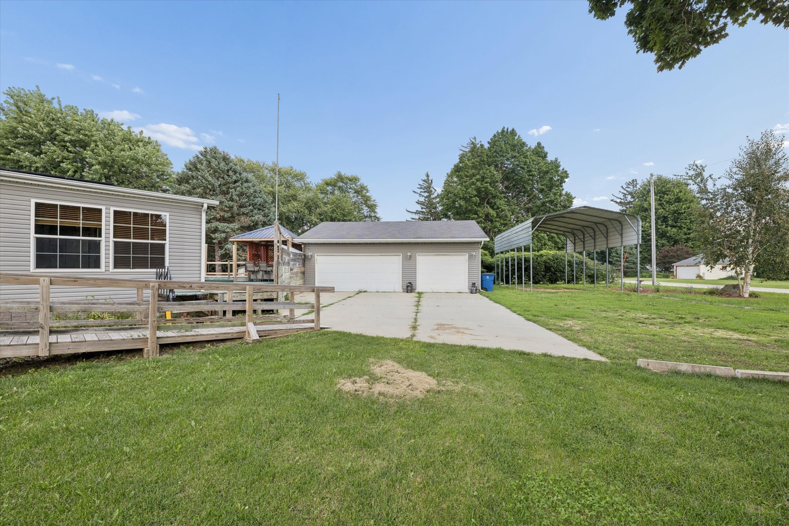 524 6th Street Property Photo 5