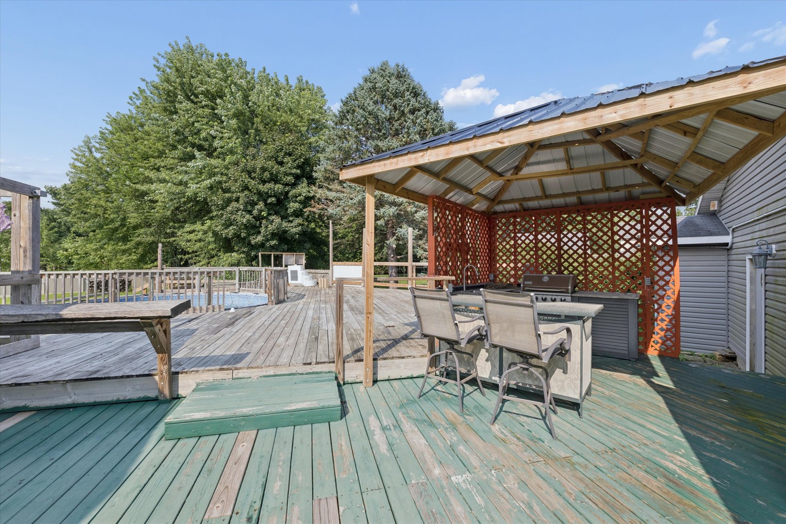 524 6th Street Property Photo 10