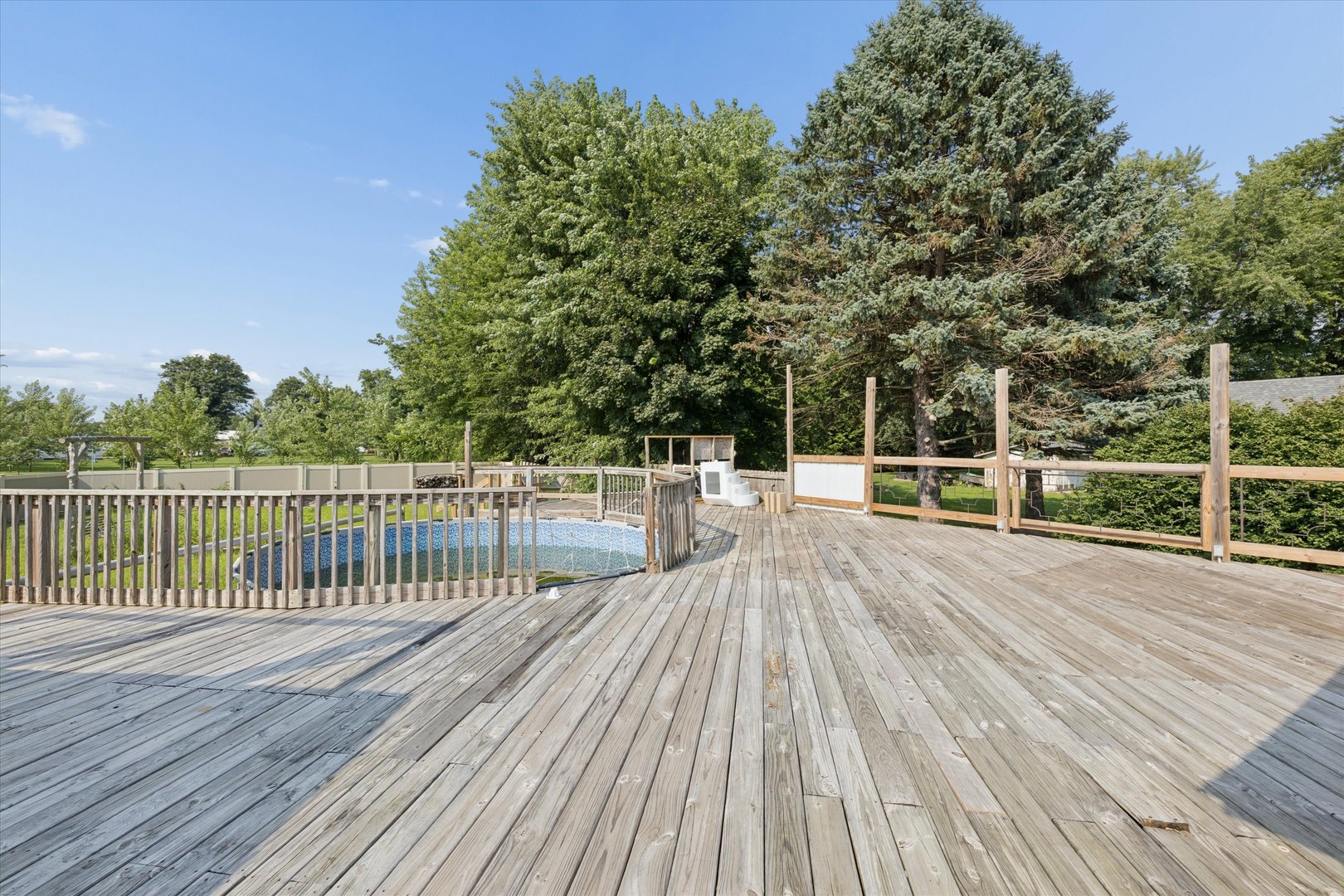 524 6th Street Property Photo 11