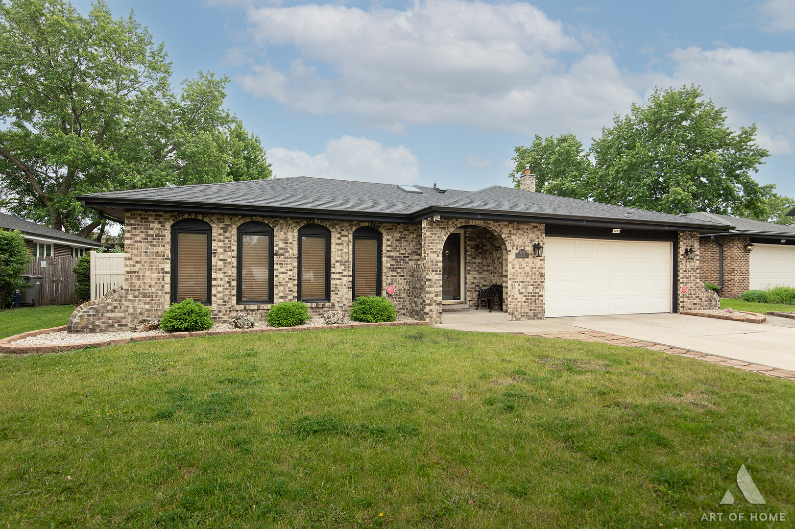 7737 Cashew Drive Property Photo 1