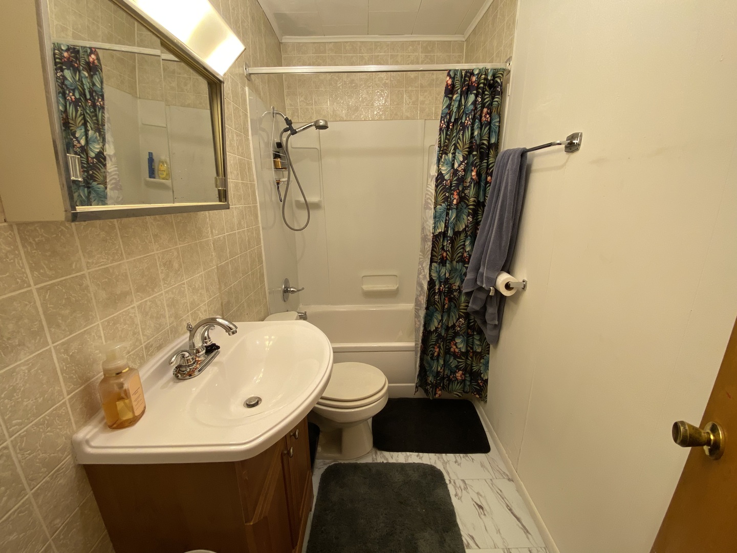 314 E 8th Street Property Photo 7
