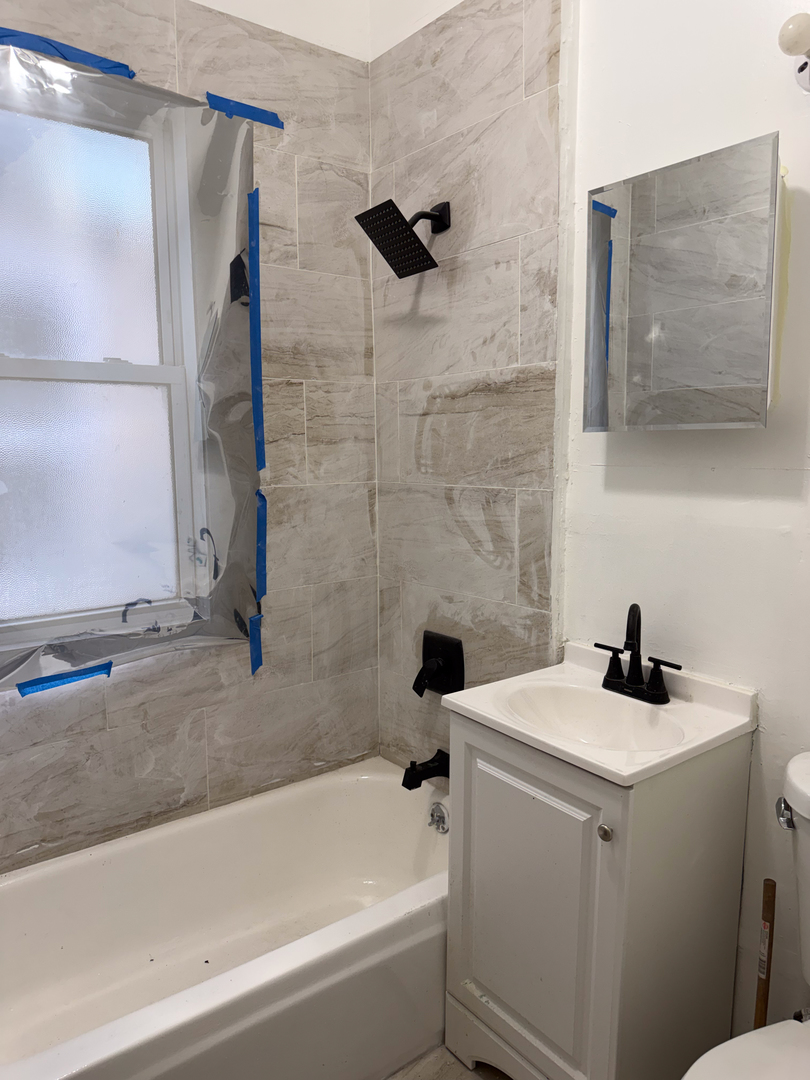 7621 S Saint Lawrence Avenue Property Photo 29