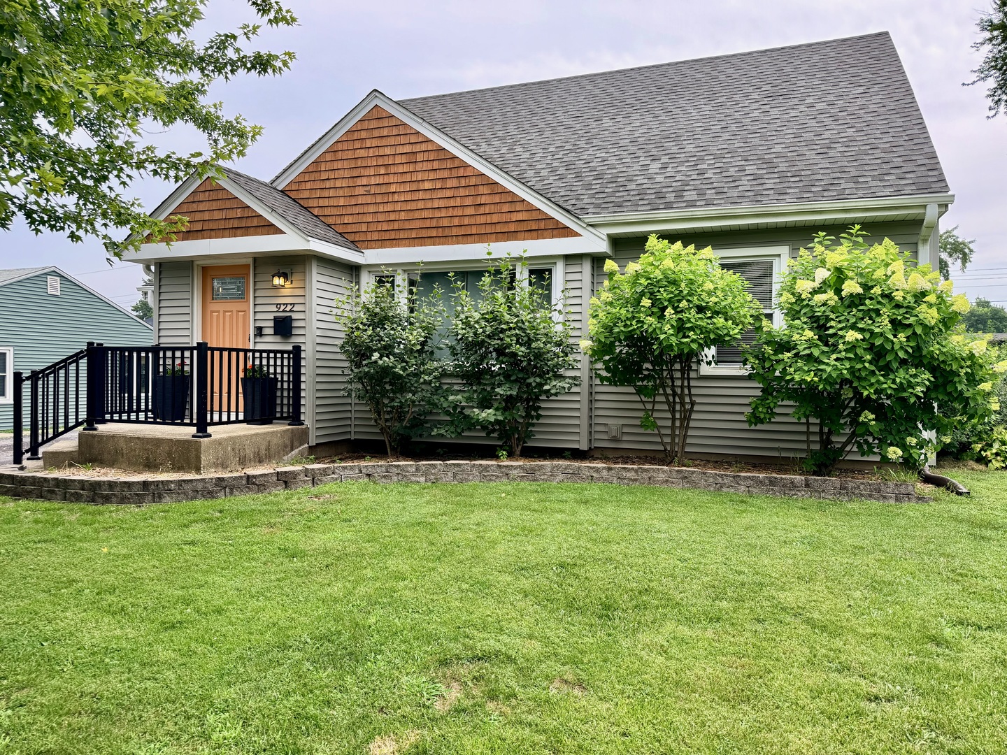 922 Cornell Street Property Photo 1